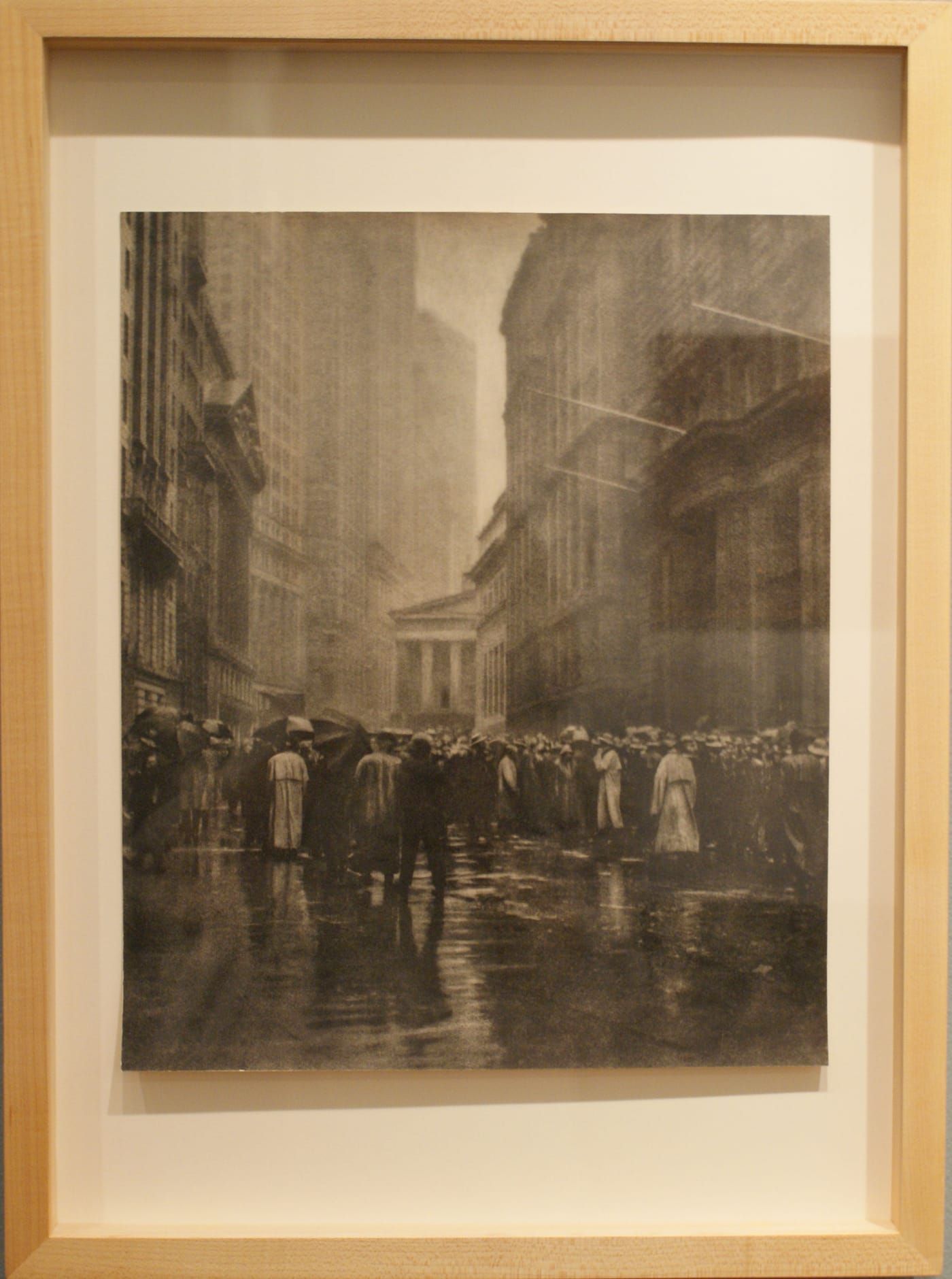 Joseph Petrocelli, The Curb Market New York (1920), bromoil print bleached with bichromate